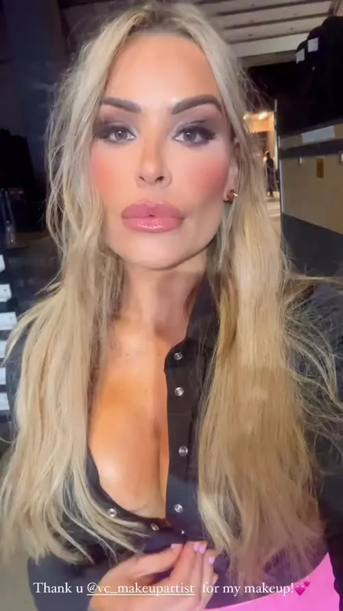 WWE Natalya Neidhart , The Boat - Video