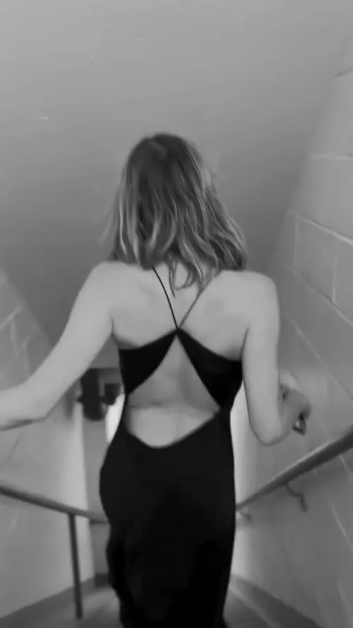 Jenny Mollen - Video #121118