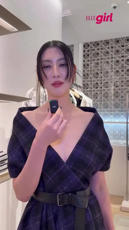 Ayaka Miyoshi - Video