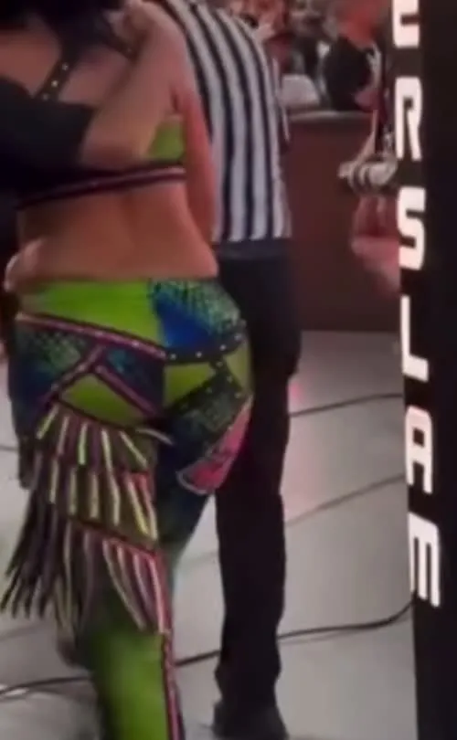 WWE Bayley / Davina Rose / Pamela Rose Martinez - Video