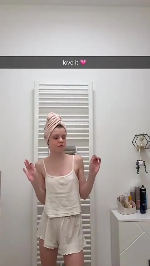 Lea Pietsch - Video