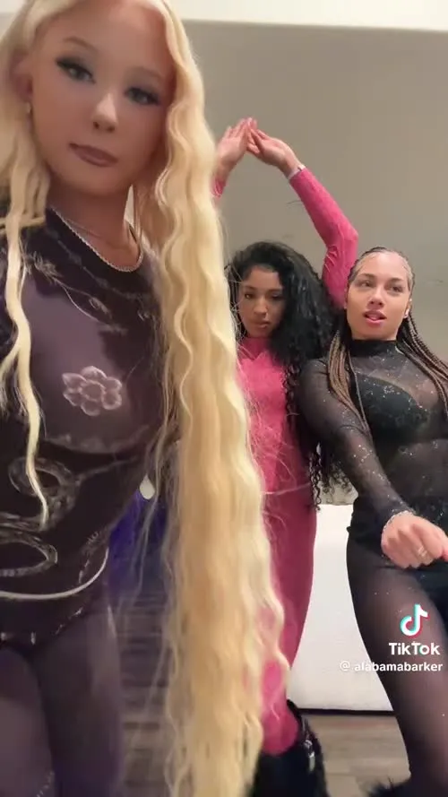 Alabama Barker - Video #167407