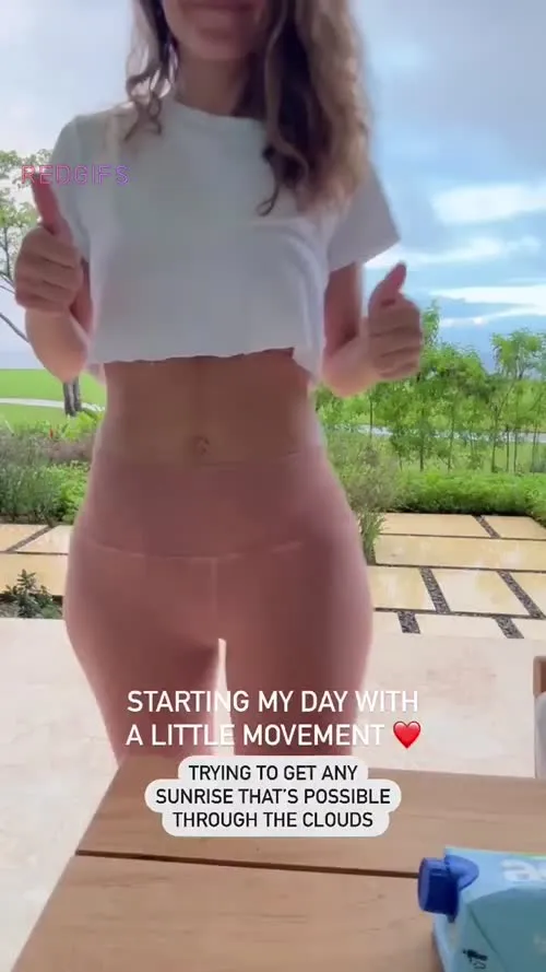 Maria Menounos - Video