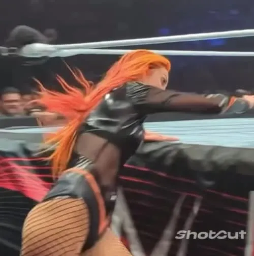 WWE Becky Lynch - Video