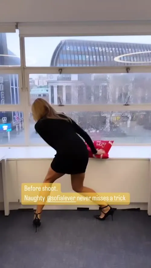 Amanda Holden - Video #146202