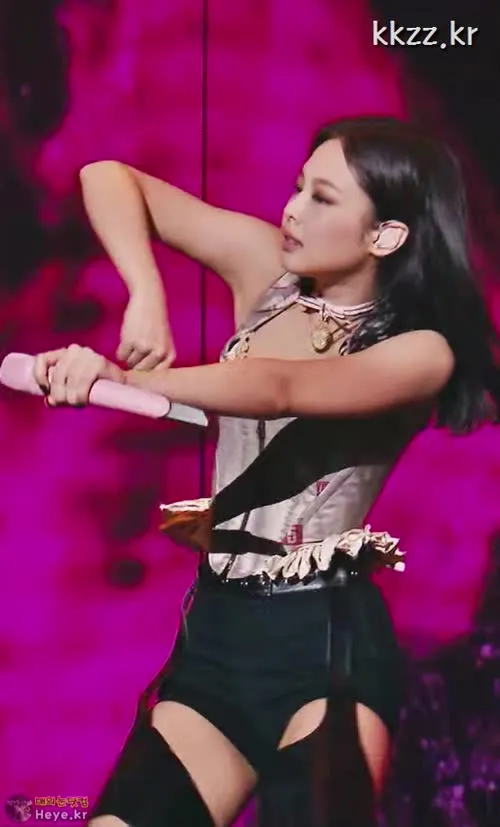 Jennie | BLΛƆKPIИK (Blackpink) - Video