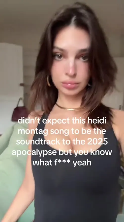 Emily Ratajkowski - Video