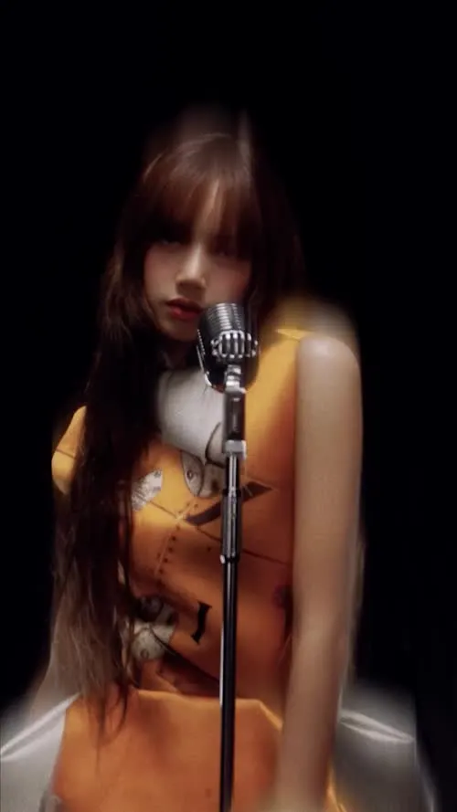 Lisa | BLΛƆKPIИK (Blackpink) - Video