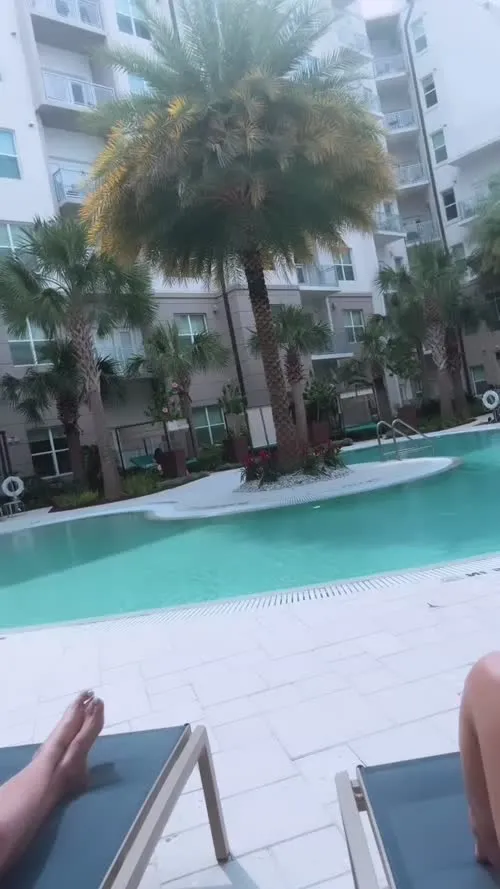 Danni Ellexo aka Harley Cameron Brand Army - Video
