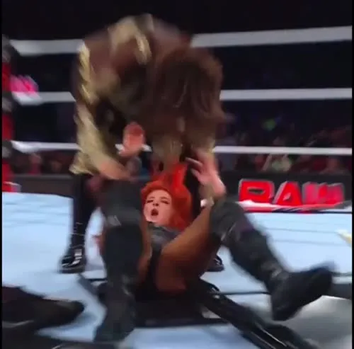 WWE Becky Lynch - Video