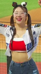Jeewon - Video