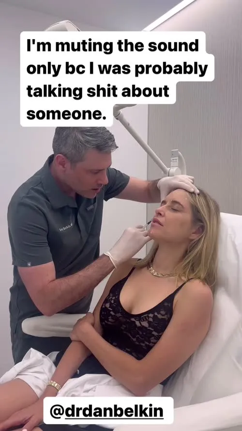 Jenny Mollen - Video #121111