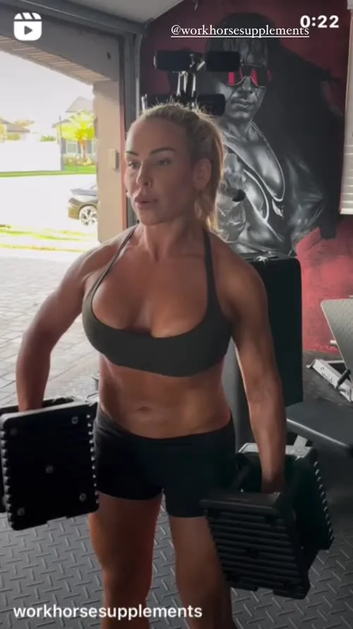 WWE Natalya Neidhart , The Boat - Video