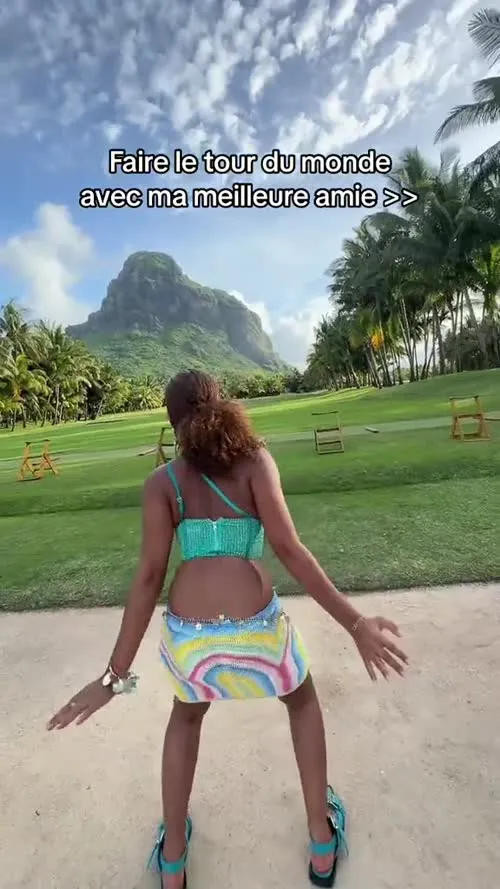 Paola Locatelli - Video #121001