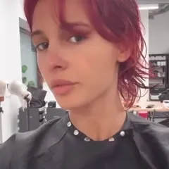Naomi Scott - Video