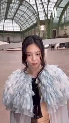 Jennie | BLΛƆKPIИK (Blackpink) - AhoewyIKueO
