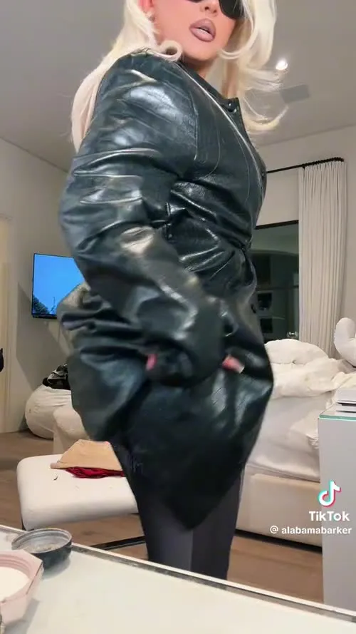 Alabama Barker - Video #72518