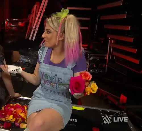 WWE Alexa Bliss - Raw Nov 9 2020