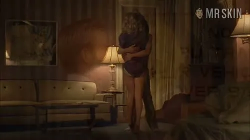 Ali larter - Ali larter in crazy