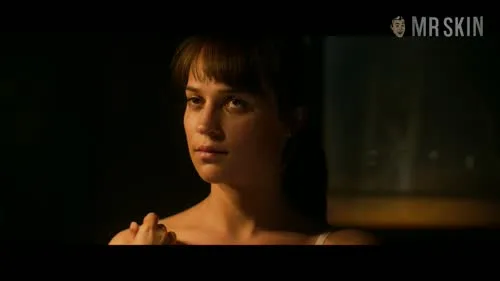 Alicia Vikander - In earthquake bird (2019) 02