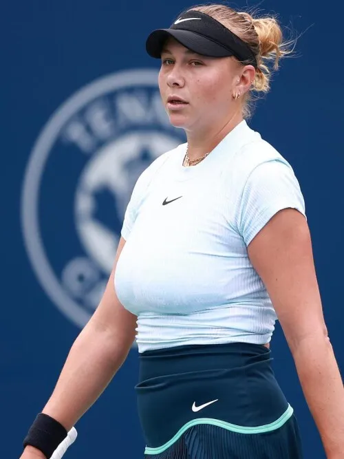 Amanda Anisimova