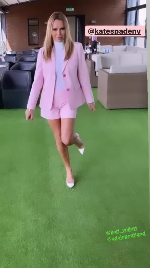 Amanda Holden - Video