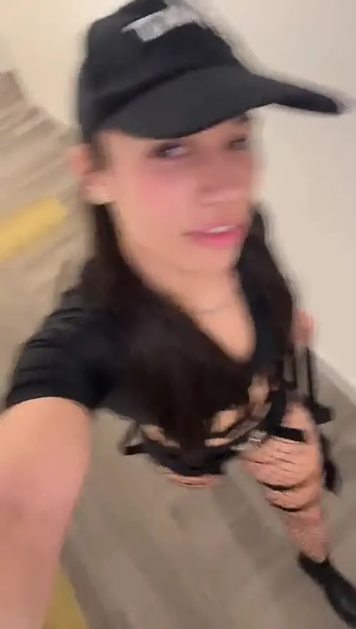 Amiah Simmons - Video