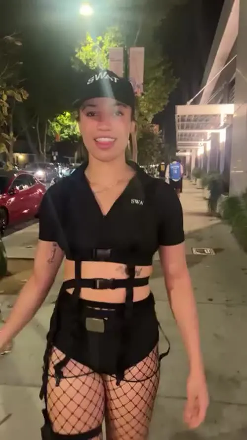 Amiah Simmons - Video