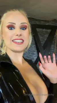Angel Wicky - 19-07-25