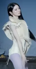 Anna (Tanaka Anna) MEOVV - Anna 260612 Mv behind dmpdm