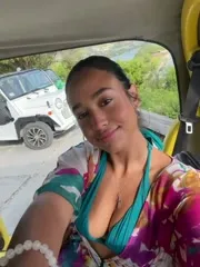 Emily Tosta - Video