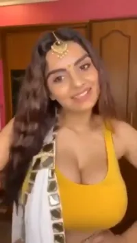 Anveshi Jain - Live 2