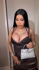 Cardi B - Video