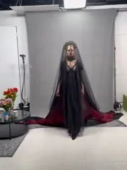Samara Weaving - Video