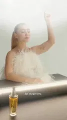 Clara Galle - Video
