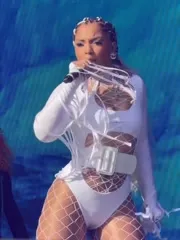 Chloe Bailey - Video