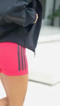 ANTONELA ROCCUZZO - Video