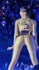 Lisa | BLΛƆKPIИK (Blackpink) - Aq Nug EErw Of