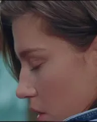 Adèle exarchopoulos - Video