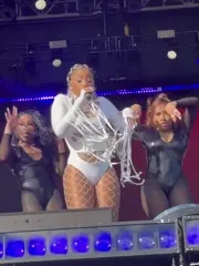 Chloe Bailey - Video