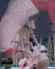 Slayyyter - Video