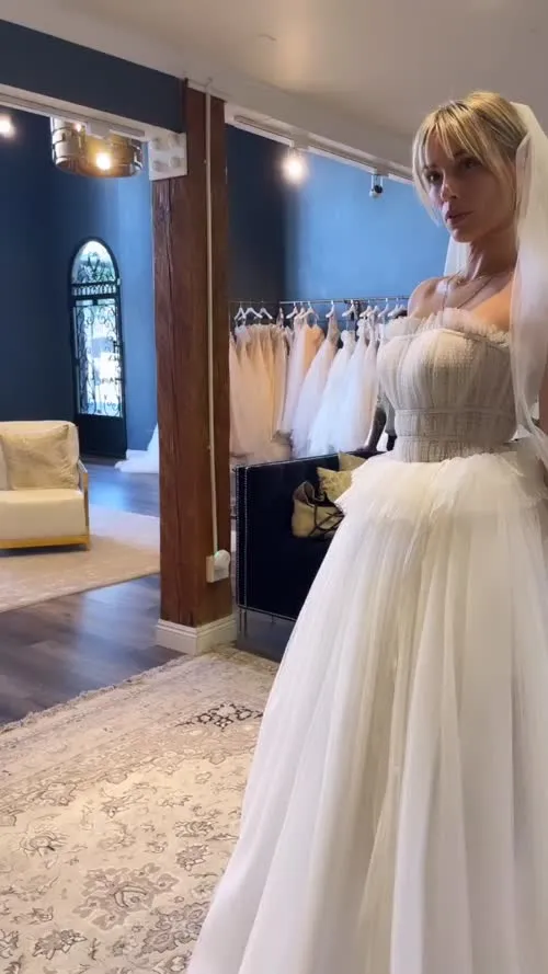 Arielle Vandenberg - Video
