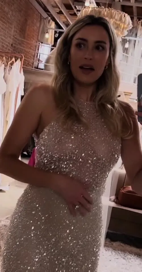 Arielle Vandenberg - Video