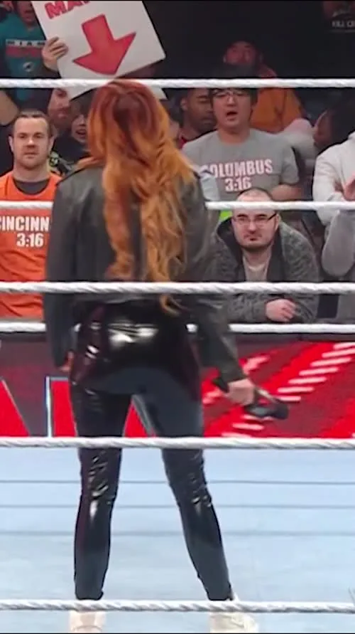 WWE Becky Lynch - Video