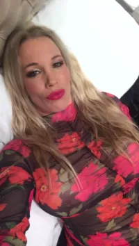 Rebecca More / Rebecca Moore - Video