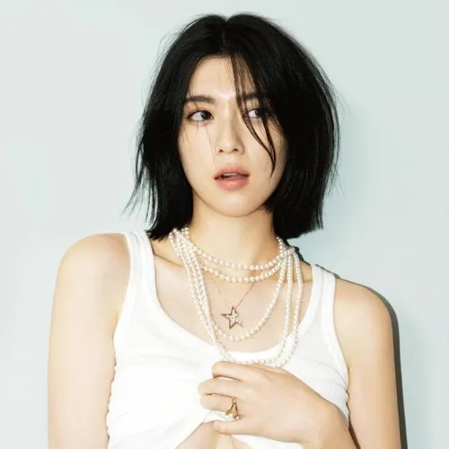 Ayaka Miyoshi
