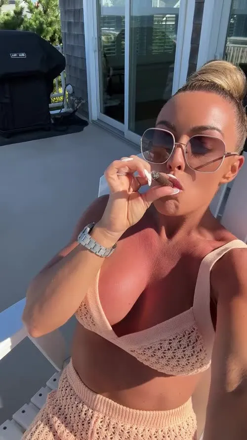 Mandy Sacs | Mandy Rose - Video