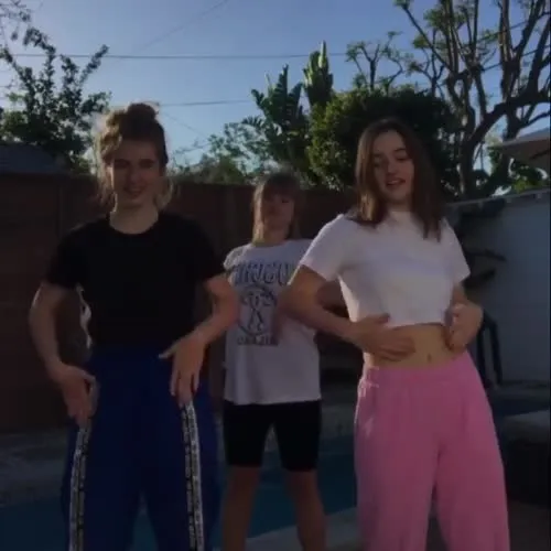 Kaitlyn Dever - Video #119062