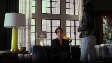 Krysten Ritter - Video