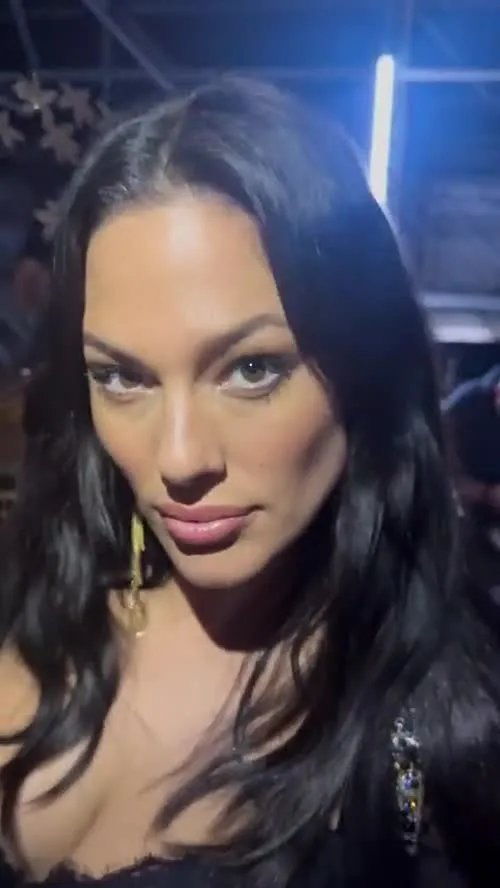 Ashley Graham - Video #304127